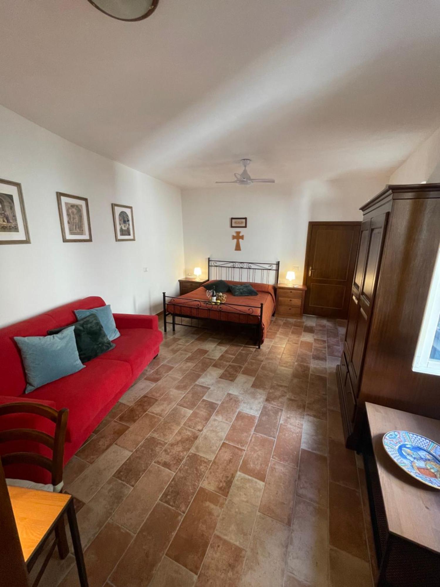 Locanda Francescana Valfabbrica Екстериор снимка