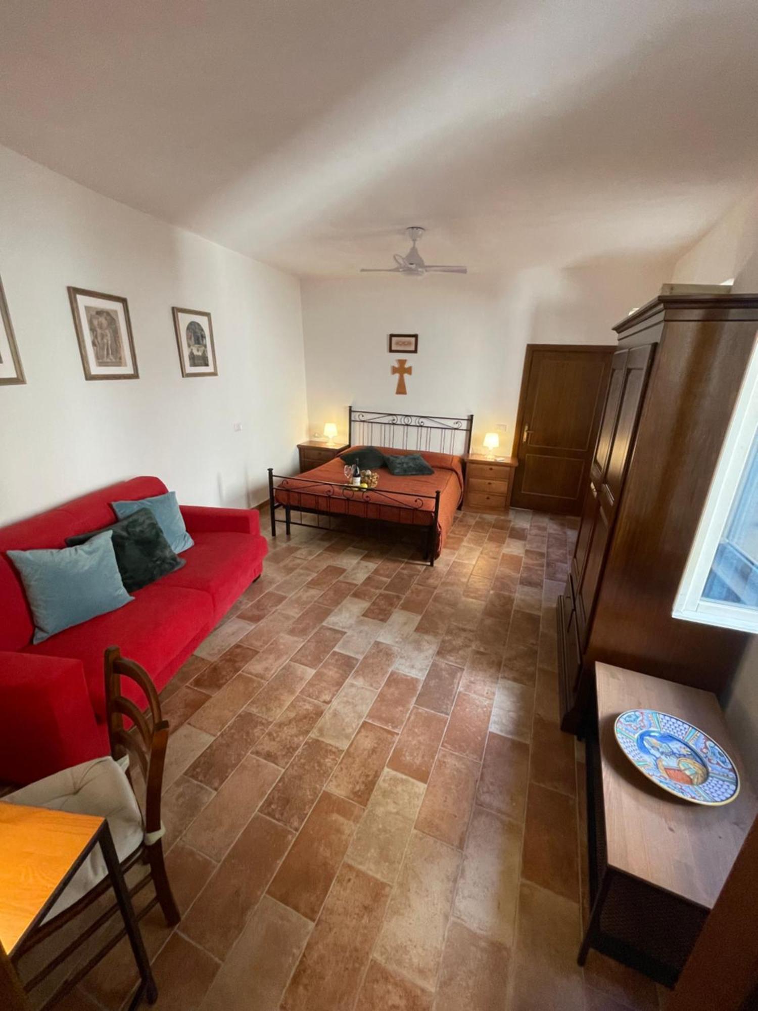 Locanda Francescana Valfabbrica Екстериор снимка