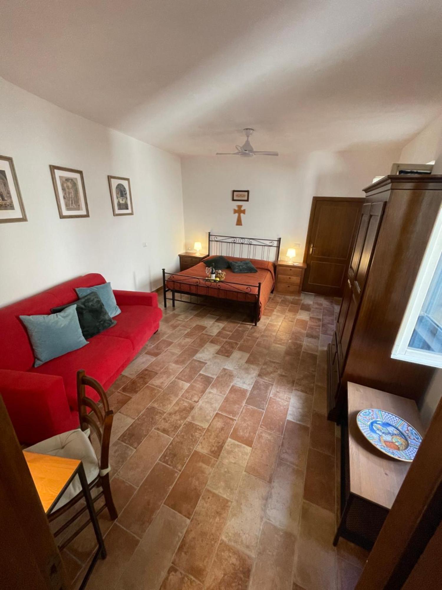 Locanda Francescana Valfabbrica Екстериор снимка